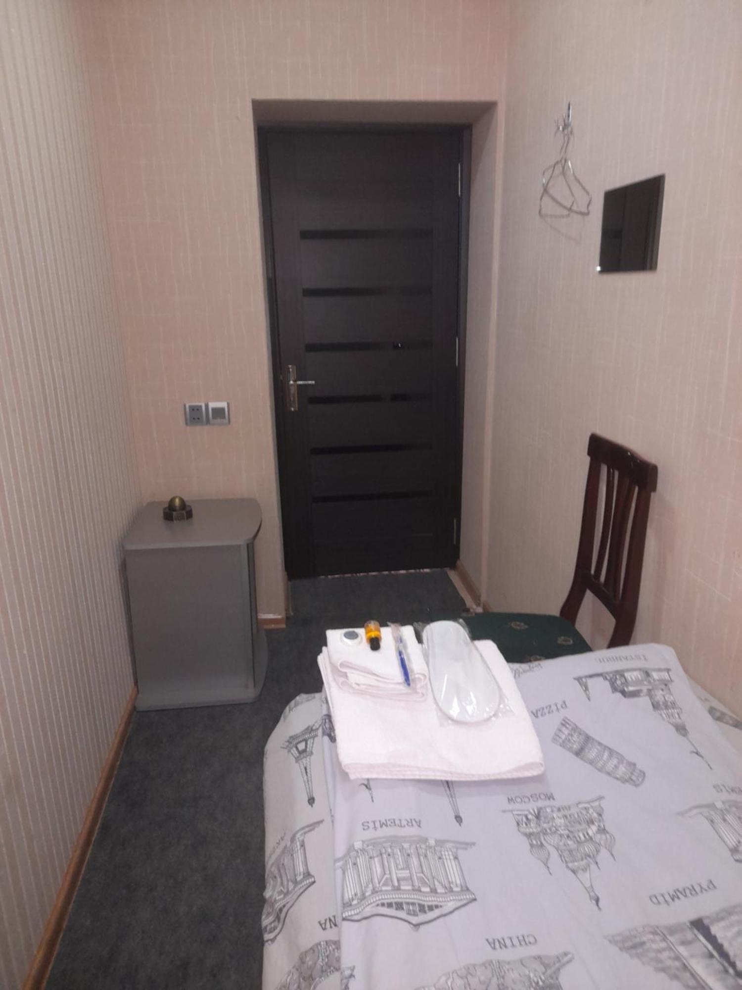Cth-Baku-Hostel Экстерьер фото