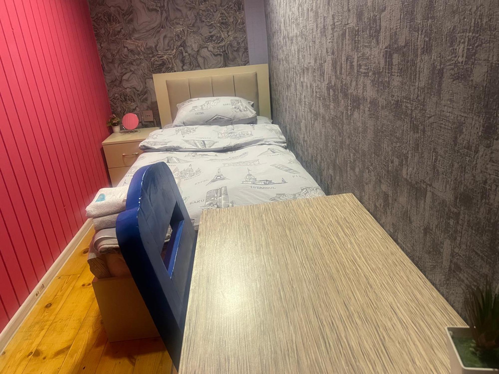 Cth-Baku-Hostel Экстерьер фото