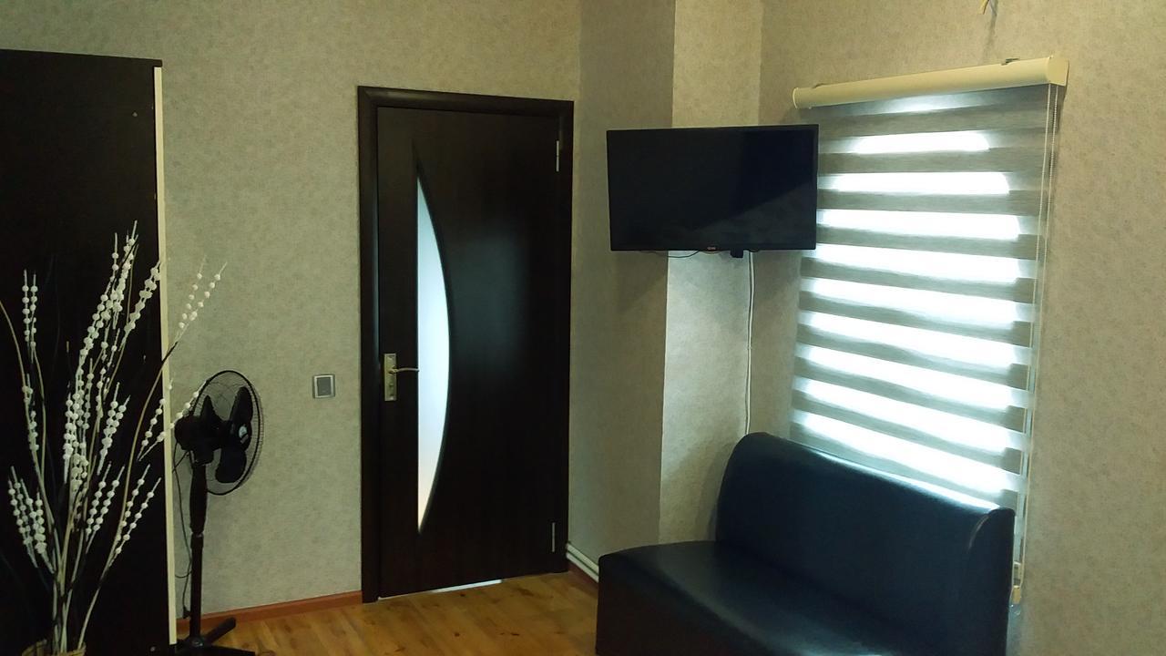 Cth-Baku-Hostel Экстерьер фото