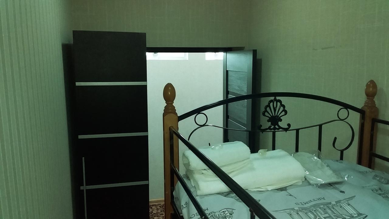 Cth-Baku-Hostel Экстерьер фото