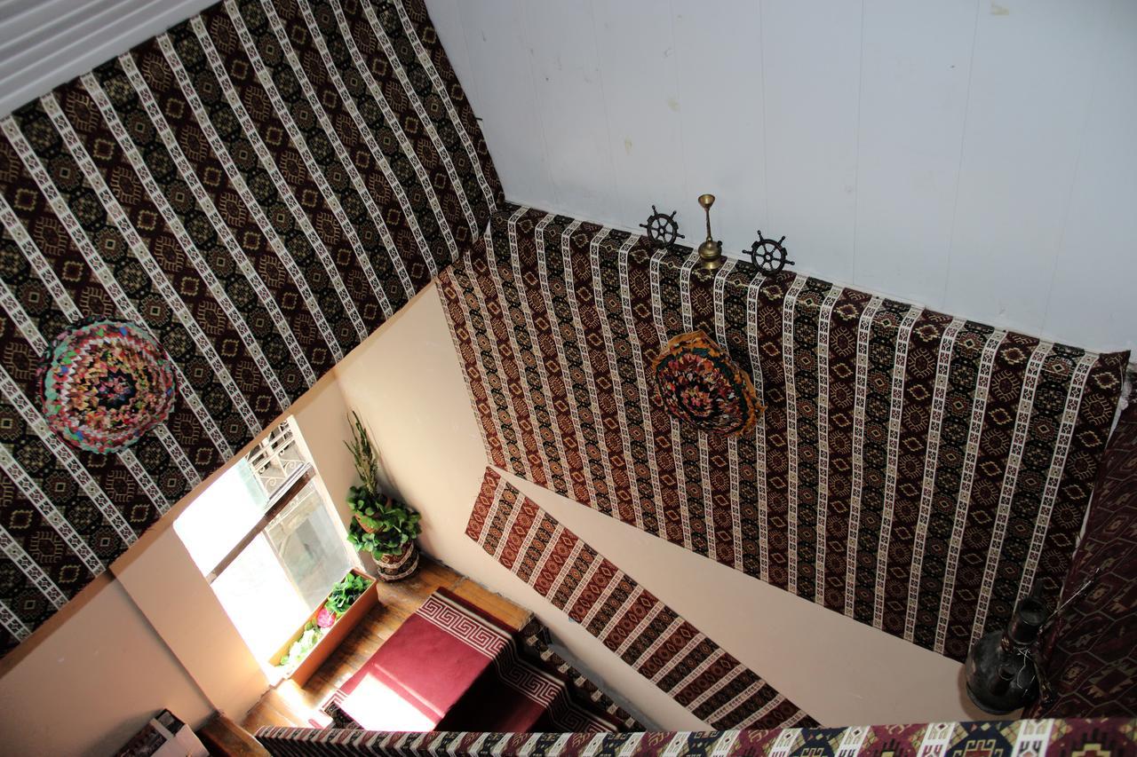 Cth-Baku-Hostel Экстерьер фото